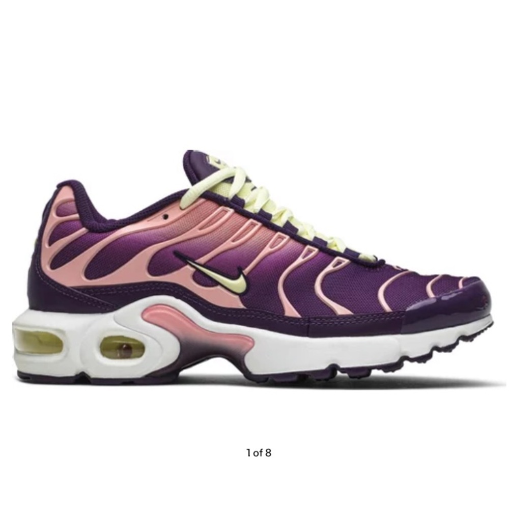 Nike air shoes sneakers sports athletic fashion purple orange 12c
